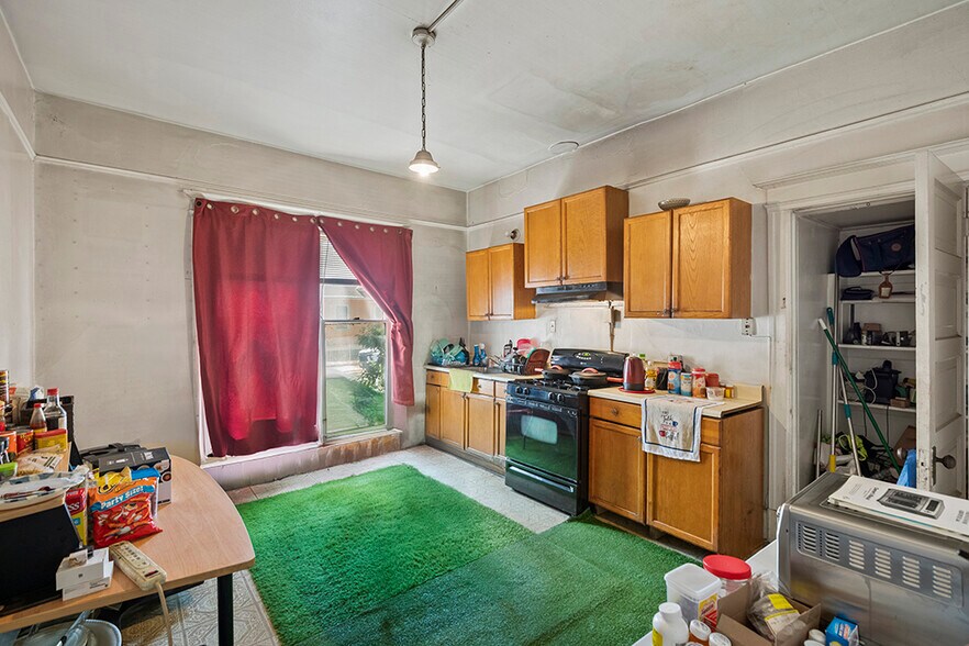 More Photos Of 303 N 5th St, San Jose Apartments For Sale