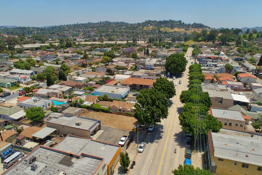 More Photos Of 4160 Verdugo Rd, Los Angeles Office For Sale