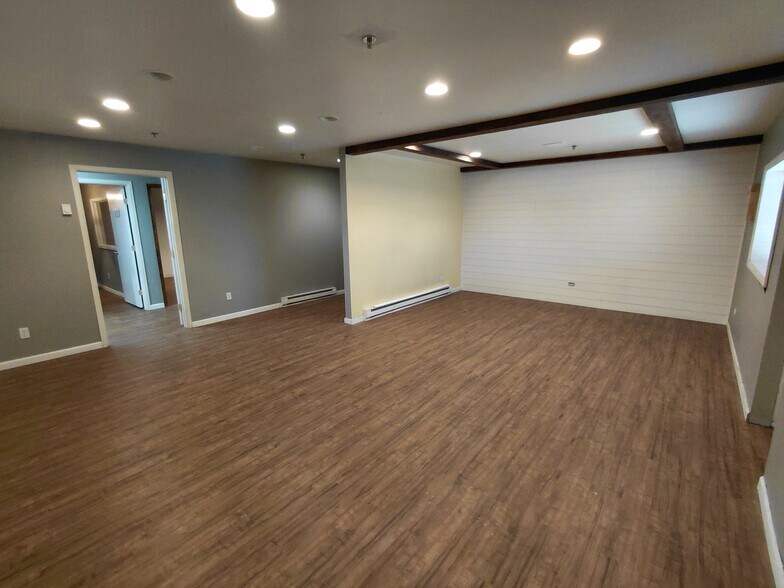 More Photos Of 6709-6711 W 58th Pl, Arvada Warehouse For Lease