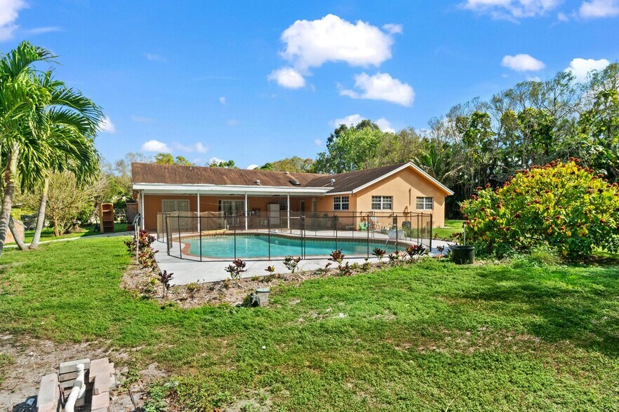 More Photos Of 5313 Colbright Rd, Greenacres Land For Sale