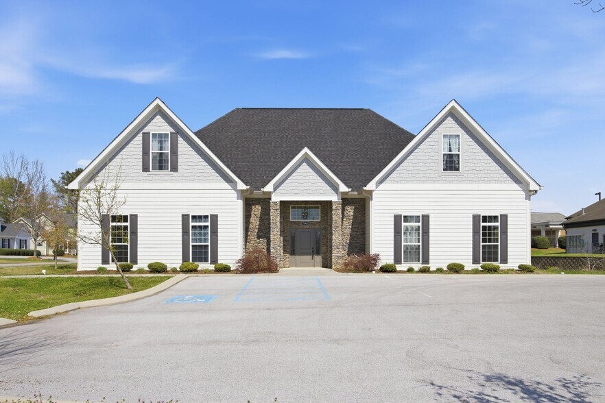 More Photos Of 7385 Applegate Ln, Chattanooga Medical For Lease