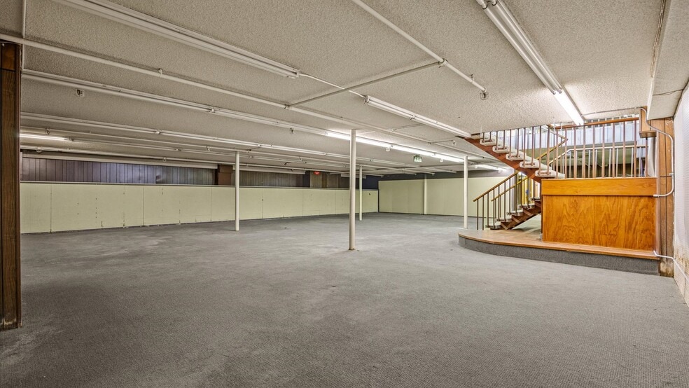 More Photos Of 461 Grand Ave, Grand Junction Freestanding For Sale