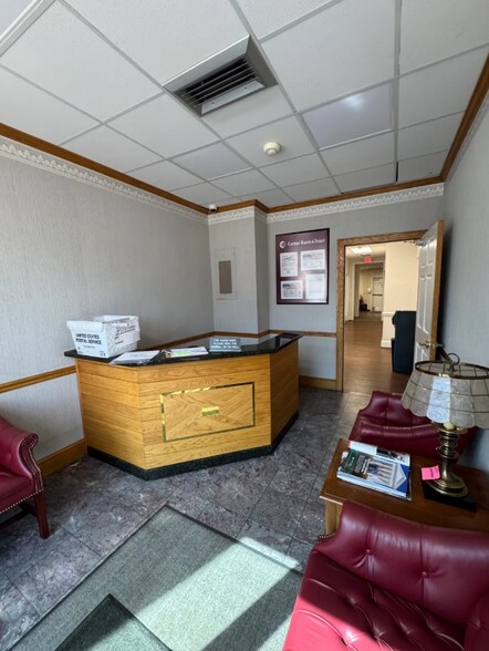 More Photos Of 9112 Virginia Ave, Bassett Office For Sale