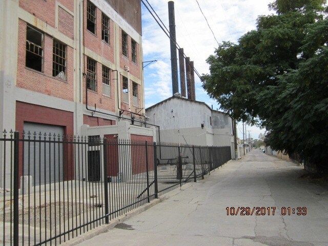 More Photos Of 805 8th St, Los Banos Industrial For Sale