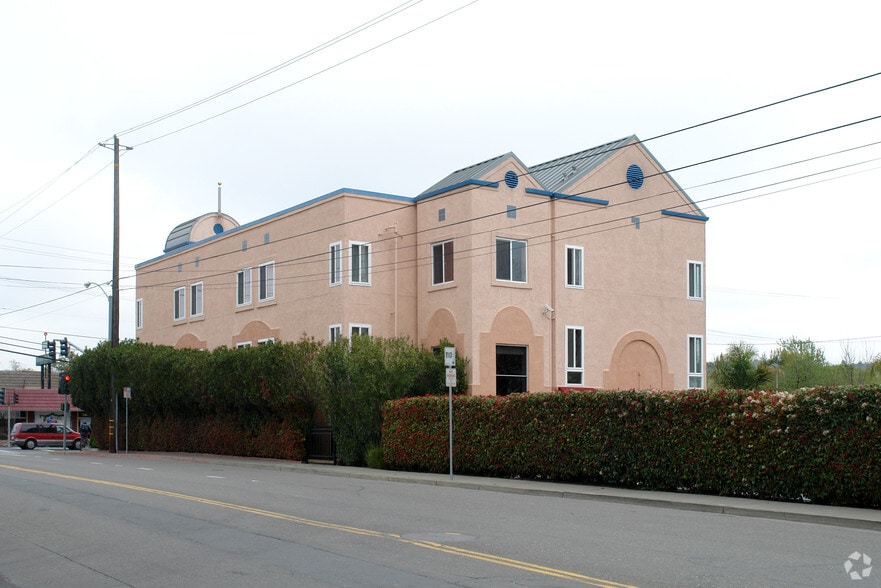 More Photos Of 178 Dry Creek Rd, Healdsburg Hotel For Sale