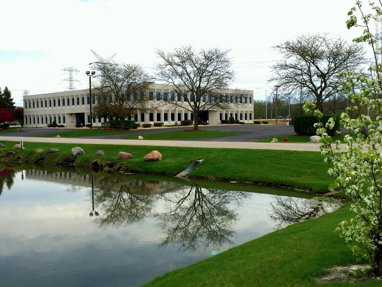 More Photos Of 31W001 North Ave, West Chicago Coworking Space