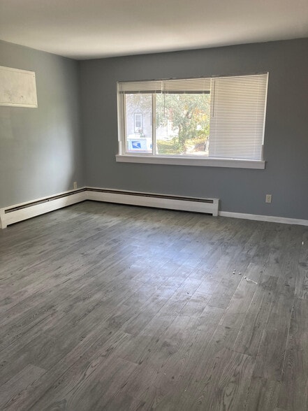 More Photos Of 4546 Tyler St Ne, Minneapolis Apartments For Sale