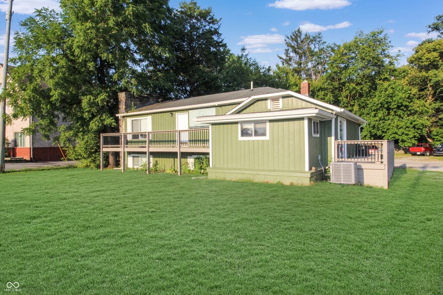 More Photos Of 103 S County Road 625 E, Avon Office For Sale