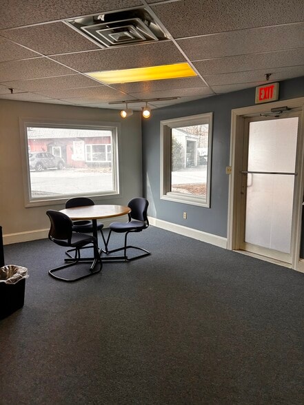 More Photos Of 481 Main St, Springvale Storefront Retail Office For Sale