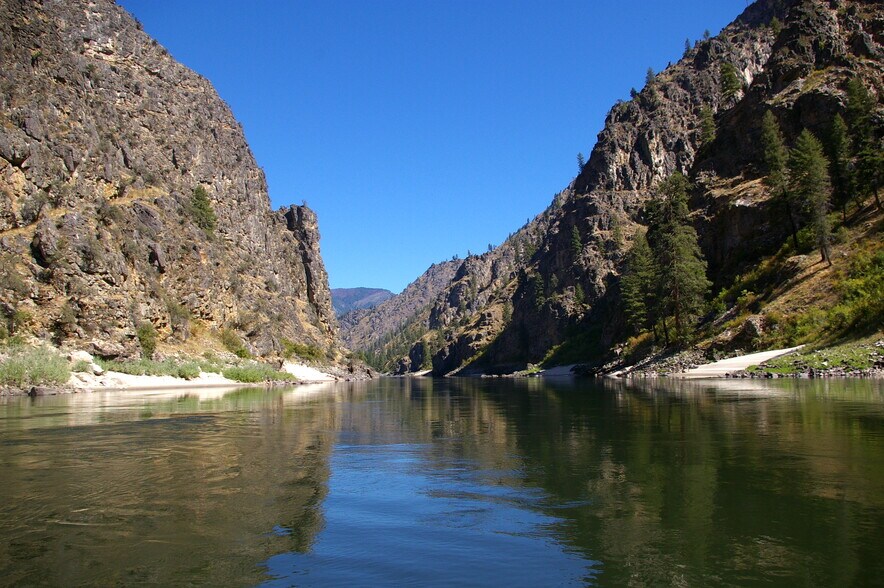 More Photos Of 154 Heath Dr, Riggins Sports And Entertainment For Sale