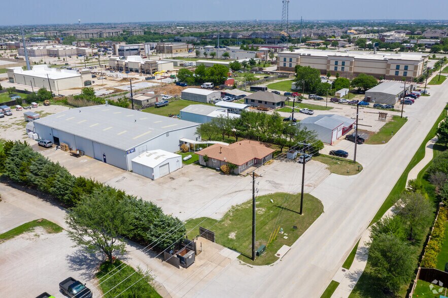 More Photos Of 1927 Witt Rd, Frisco Light Manufacturing For Sale