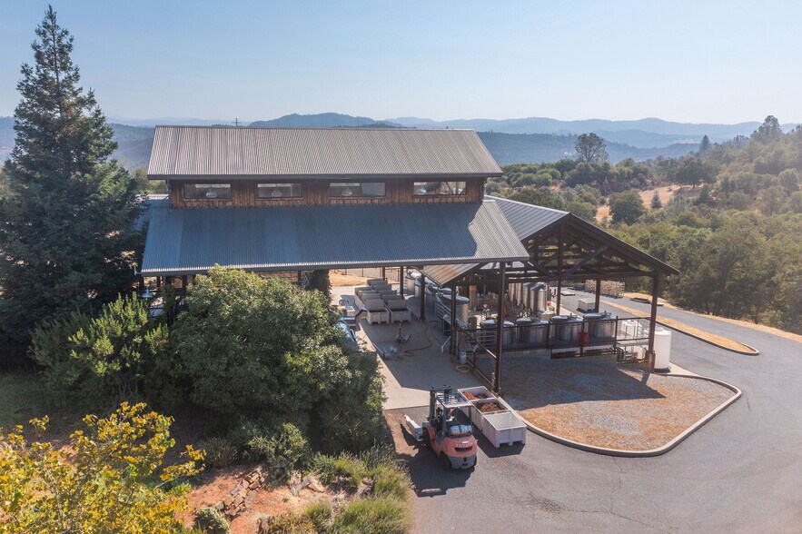 More Photos Of 4280 Red Hill Rd, Vallecito Winery Vineyard For Sale