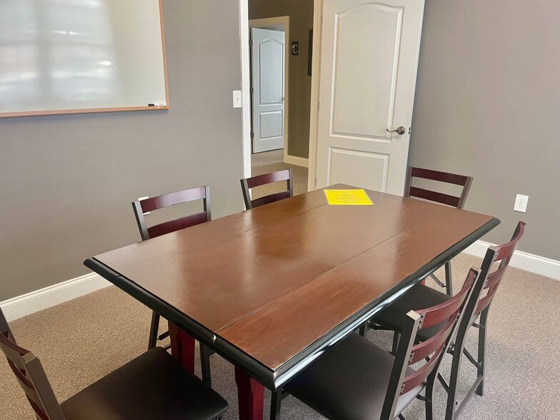 More Photos Of 3105 Creekside Village Dr, Kennesaw Office For Sale