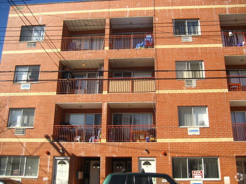 Primary Photo Of 3536 99th St, Flushing Apartments For Sale