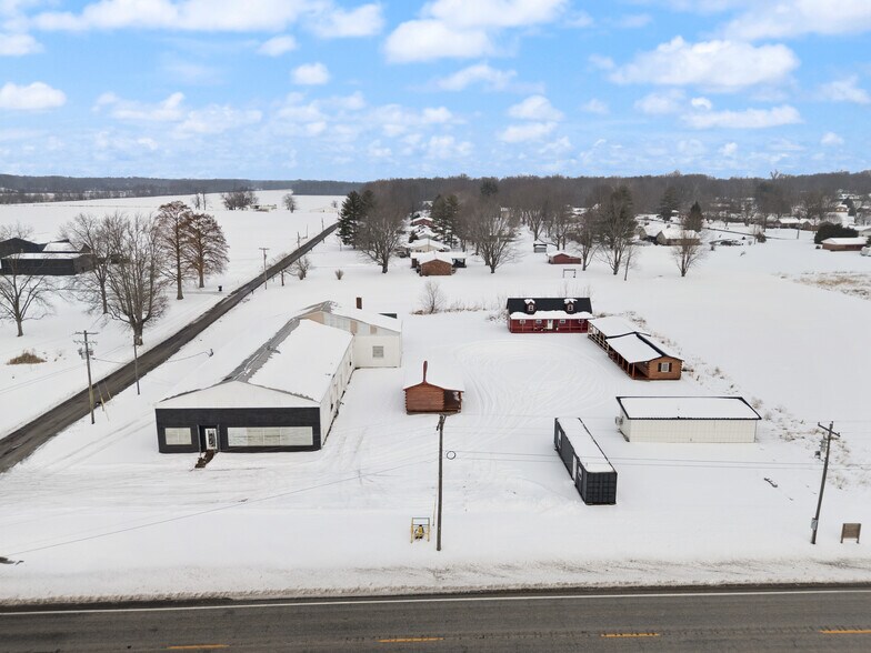 More Photos Of 677 S Cardinal Ln, Scottsburg Industrial For Sale