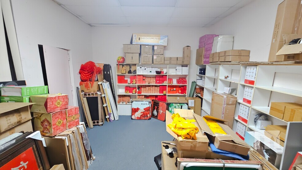 More Photos Of 41 NW 167th St, North Miami Beach Freestanding For Lease