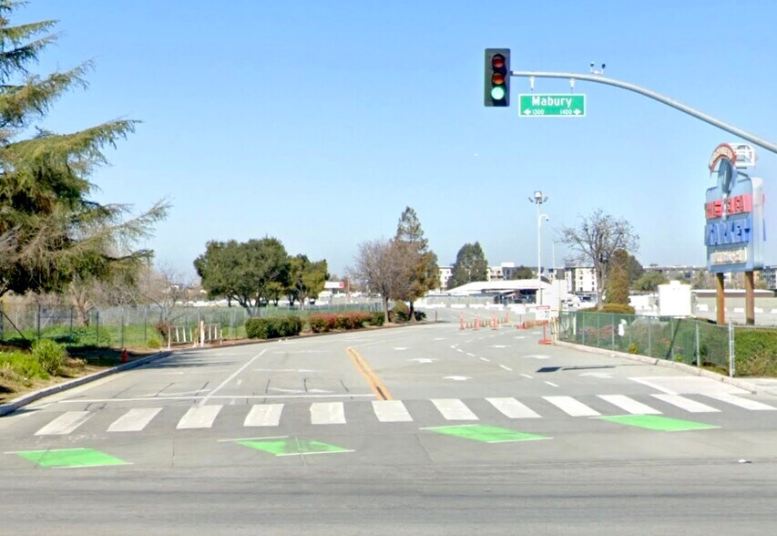 Primary Photo Of 1411 Mabury rd, San Jose Land For Lease