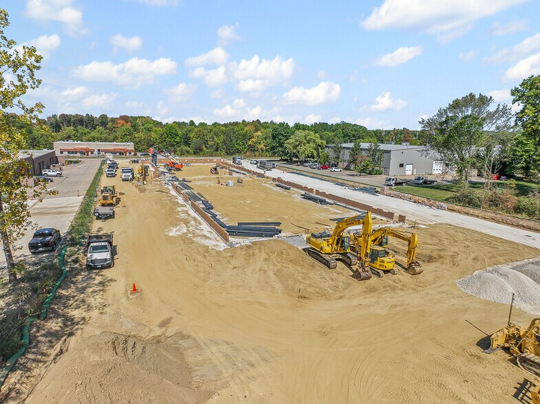 More Photos Of 2844 Westway Drive, Brunswick Warehouse For Lease