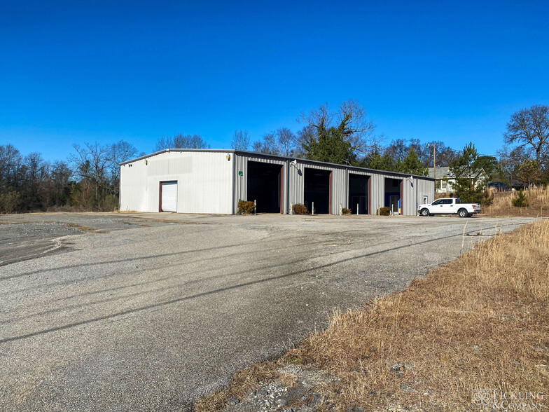 Primary Photo Of 3401 Ocmulgee East Blvd, Macon-Bibb Flex For Lease