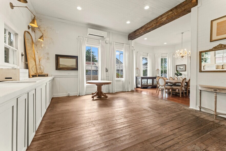 More Photos Of 4642 Virginia St, Zachary Lodge Meeting Hall For Sale