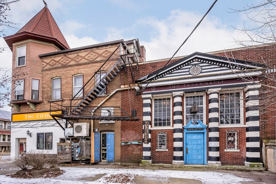 More Photos Of 212-220 Grant St, Buffalo Apartments For Lease