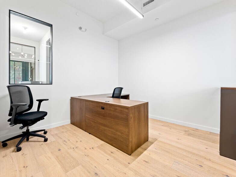 More Photos Of 818 N 4th St, Philadelphia Office For Lease