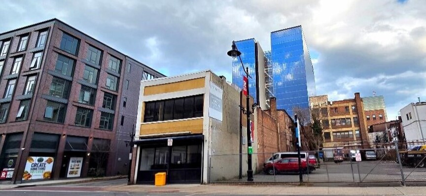 More Photos Of 144 Washington St, Newark Storefront Retail Office For Lease