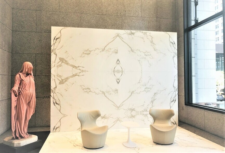 More Photos Of 580 California St, San Francisco Office For Lease