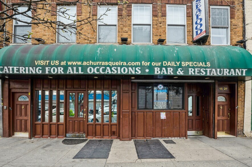 More Photos Of 9529 Sutphin Blvd, Jamaica Restaurant For Sale