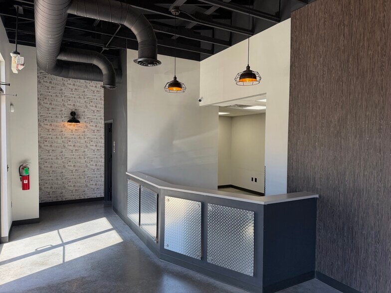 More Photos Of 1713 S Peoria Ave, Tulsa Medical For Lease