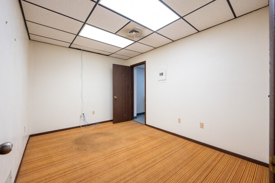 More Photos Of 5767 PA-981 Hwy, Latrobe Medical For Sale