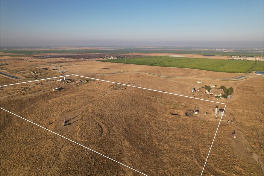 More Photos Of 20 Acres in Kern County Rd, Bakersfield Land For Sale