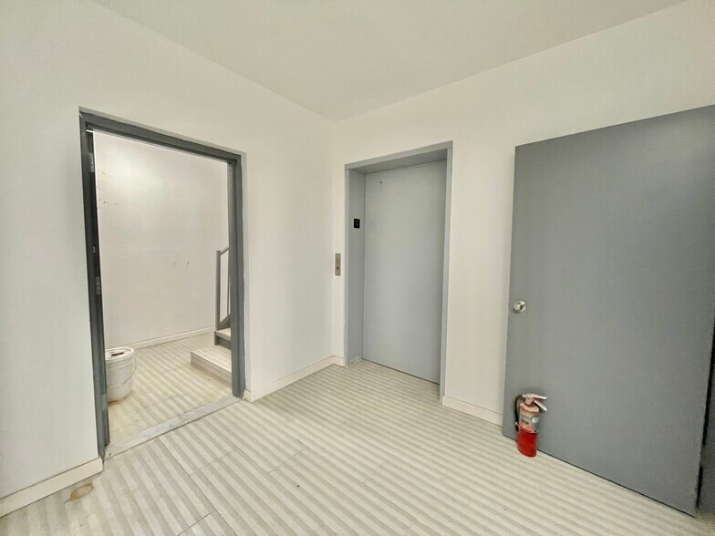 More Photos Of 150-30 12th Ave, Whitestone Apartments For Sale
