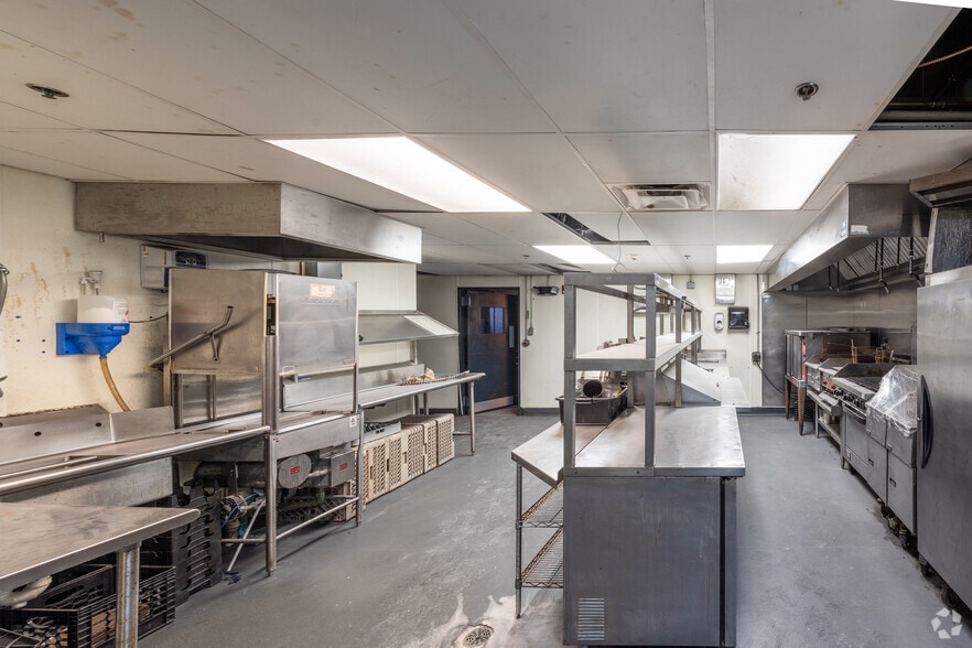 More Photos Of 3 Davol Sq, Providence Office For Lease