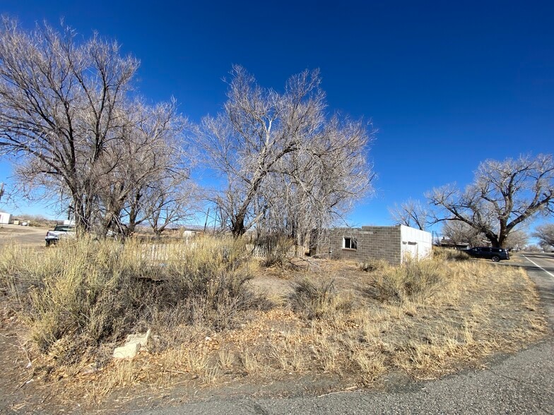 More Photos Of 25 Fremont St, Lysite General Retail For Sale