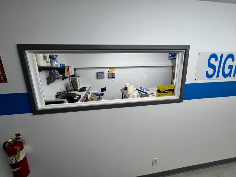 More Photos Of 1244 River View Dr, Cody Office For Lease