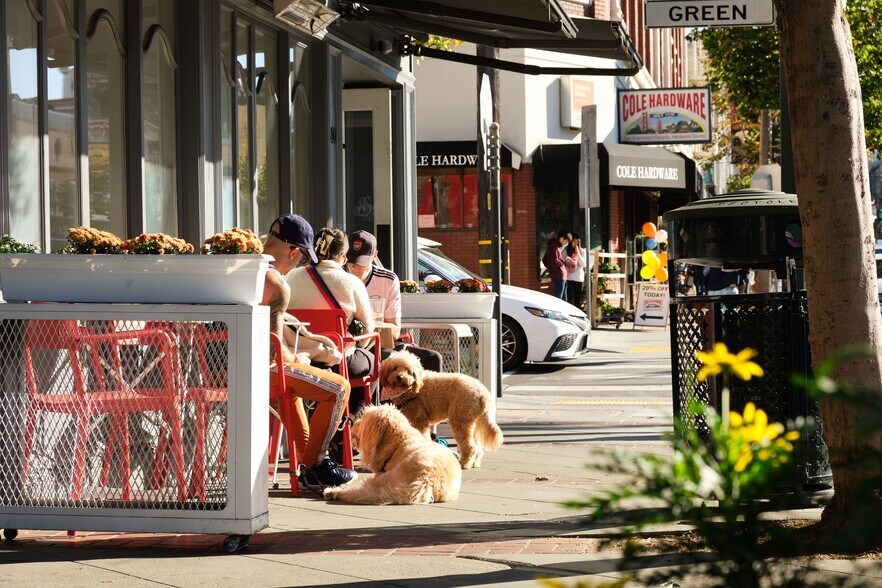 More Photos Of 1580 Pacific Ave, San Francisco Apartments For Sale