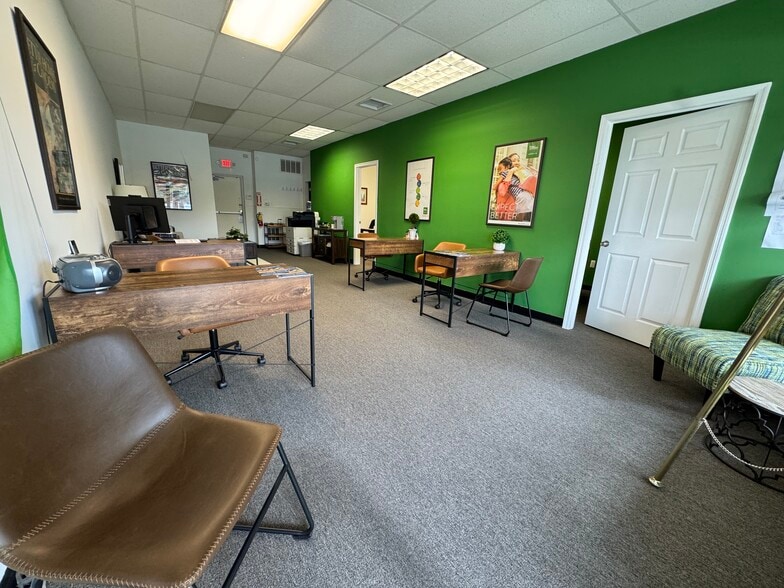 More Photos Of 115 Mathistown Rd, Little Egg Harbor Township Fast Food For Lease