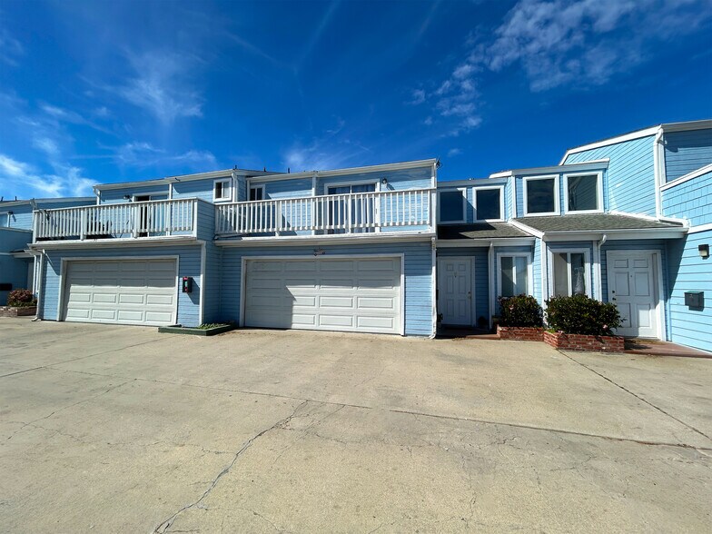 Primary Photo Of 435 E Newlove Dr, Santa Maria Apartments For Sale