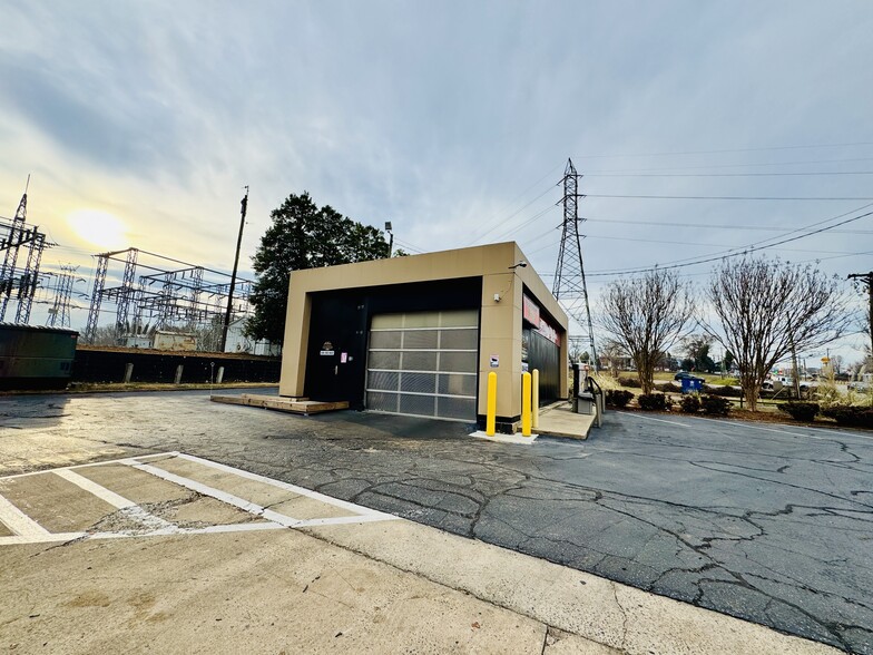 More Photos Of 1025 Burkemont Ave ave, Morganton Convenience Store For Lease