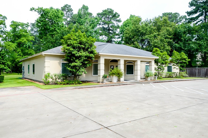 Primary Photo Of 13661 Vermarion Rd, Houston Medical For Lease