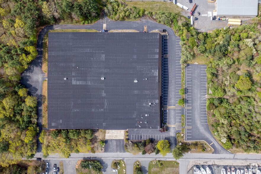 More Photos Of 5 Industrial Dr, Mattapoisett Warehouse For Sale