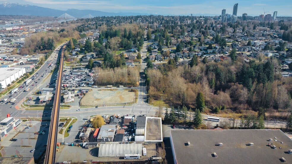 More Photos Of 11107 128 St, Surrey Land For Lease