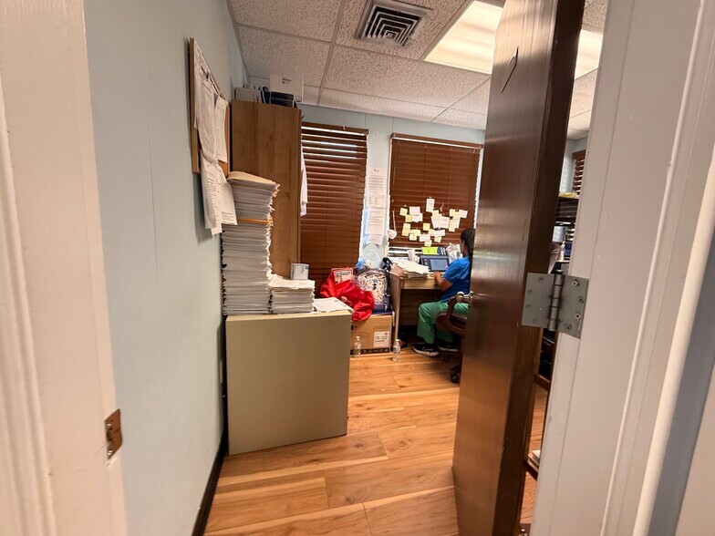 More Photos Of 333 School St, Pawtucket Medical For Sale