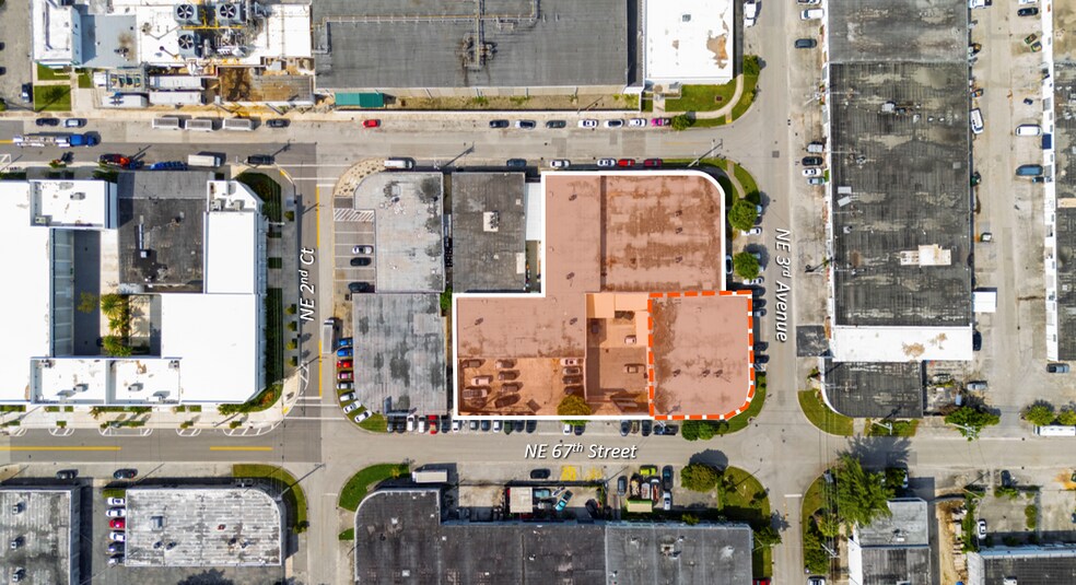 More Photos Of 297 NE 67th St, Miami Warehouse For Lease