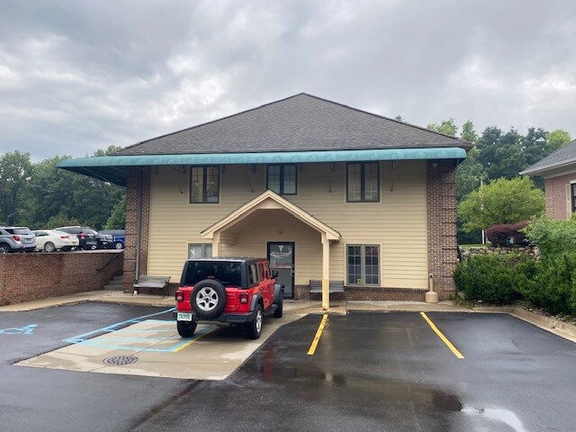 More Photos Of 6080 Dixie Hwy, Independence Township Medical For Lease