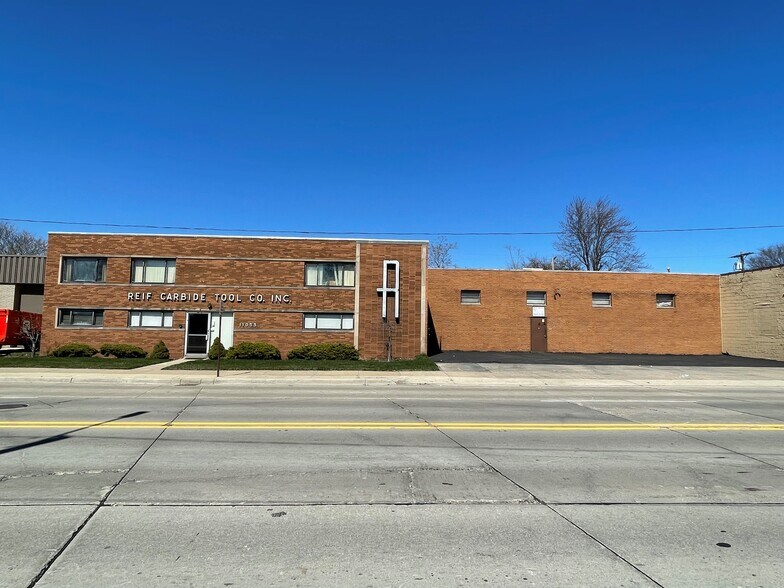 Primary Photo Of 11055 E 9 Mile Rd, Warren Warehouse For Sale