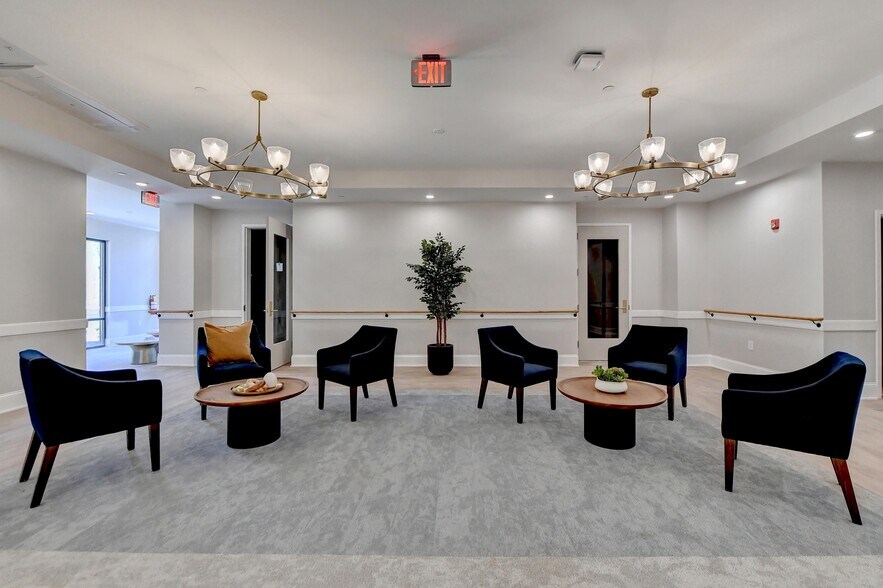 More Photos Of 1495 Satellite Blvd NW, Suwanee Assisted Living For Lease