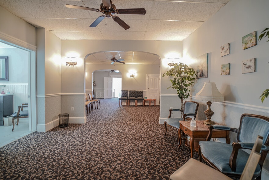 More Photos Of 625 Byberry Rd, Philadelphia Funeral Home For Sale