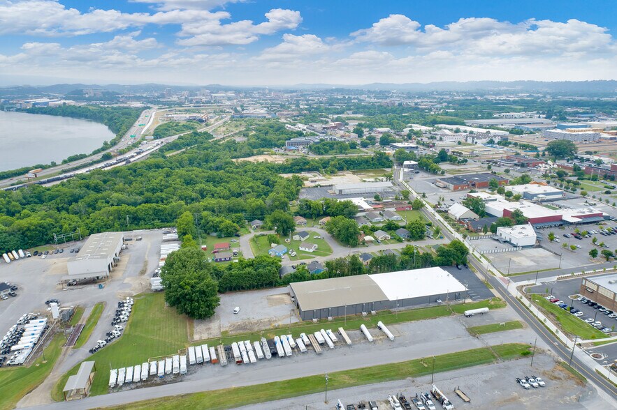 More Photos Of 3501 Saint Elmo Ave, Chattanooga Distribution For Lease